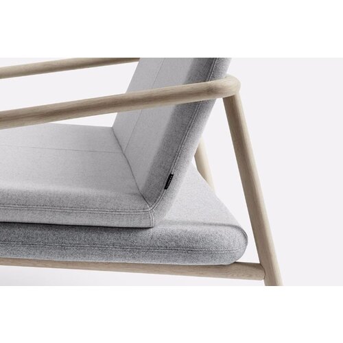 +Halle +Halle For Now bank +Halle +Halle For Now bank