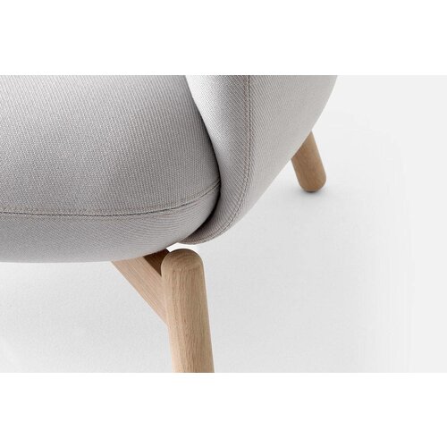 +Halle +Halle Easy Nest Chair XL Wood fauteuil
