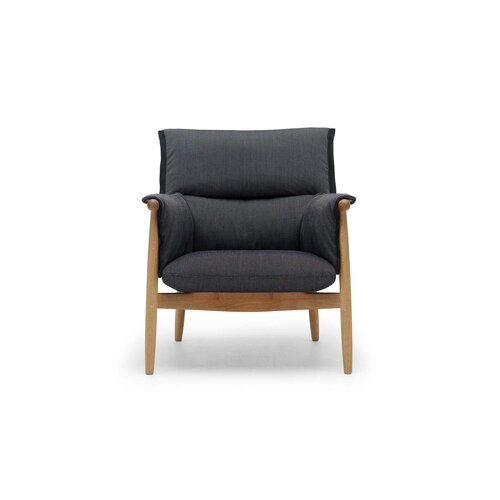 Carl Hansen & Søn Carl Hansen & Søn Embrace Lounge Chair Carl Hansen & Søn Carl Hansen & Søn Embrace Lounge Chair