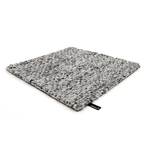 Miinu Miinu MNU 22 en MNU 44 karpetten | tapijt Miinu Miinu MNU 22 en MNU 44 karpetten | tapijt