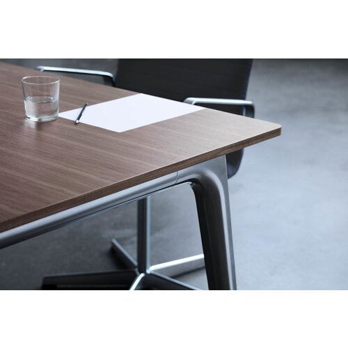 Fritz Hansen Fritz Hansen Pluralis vergadertafel Fritz Hansen Fritz Hansen Pluralis vergadertafel