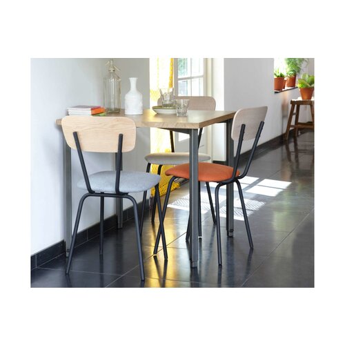 Spoinq Spoinq Spranq stoel