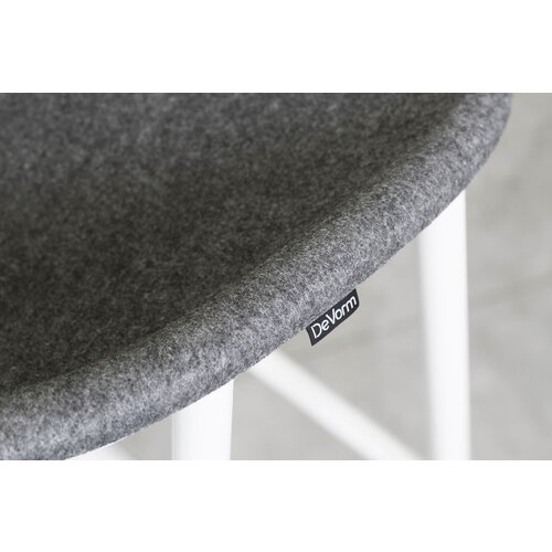 De Vorm De Vorm LJ 3 barkruk De Vorm De Vorm LJ 3 barkruk