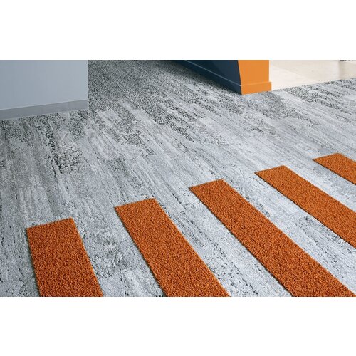 Interface Interface Human Nature 830 tapijtstroken /-planks