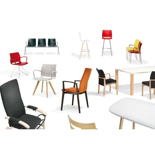 Kusch + Co Kusch + Co 2200 Hola Bank