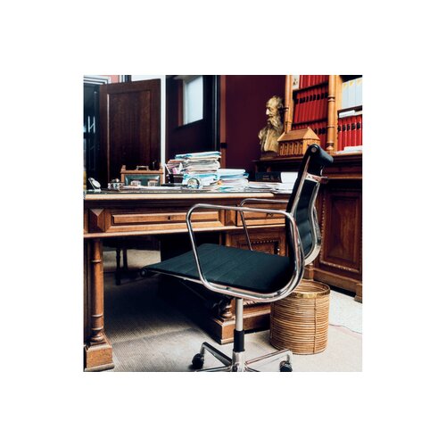 Vitra Vitra EA 117 stoel