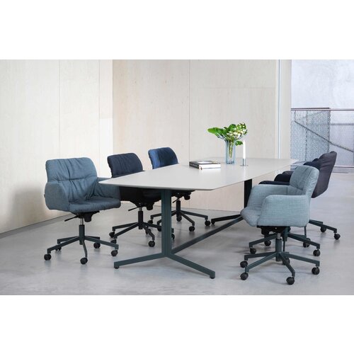 Johanson Johanson Haddoc Oyster stoel Johanson Johanson Haddoc Oyster stoel