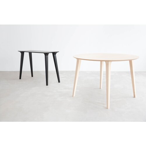 Stua Stua Lau tafel