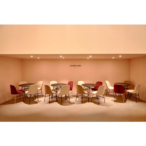 Viccarbe Viccarbe Aleta Table